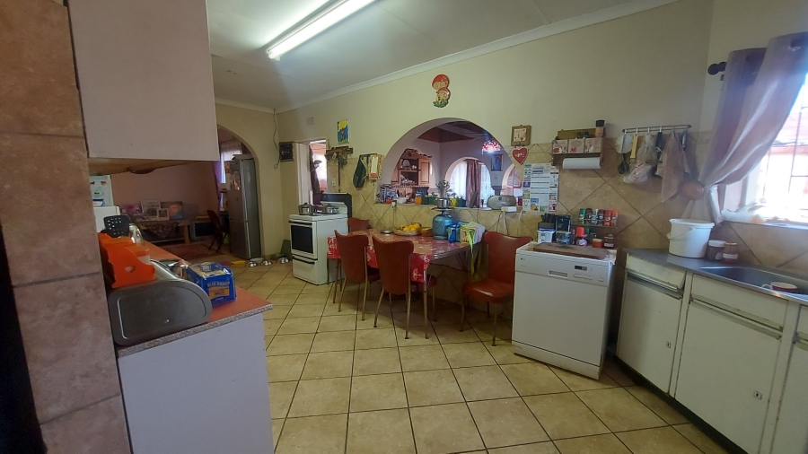 10 Bedroom Property for Sale in Rietfontein A H North West